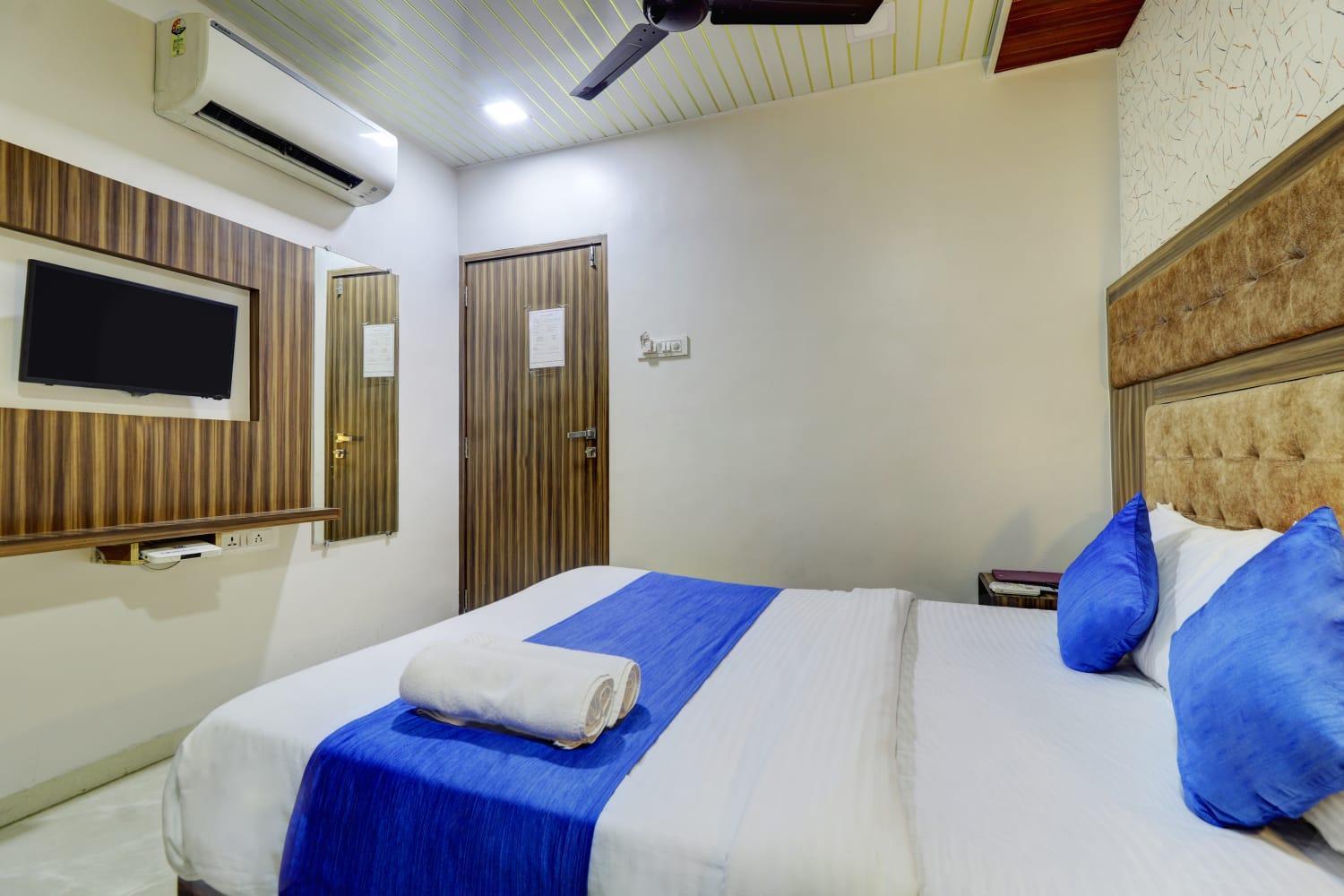 Hotel New Blue Sapphire Residency Мумбай Стая снимка